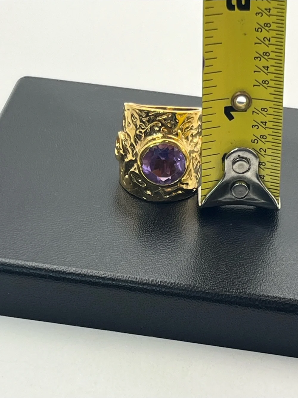Italy wide textured gold tone band ring size 5 purple glass stone vintage